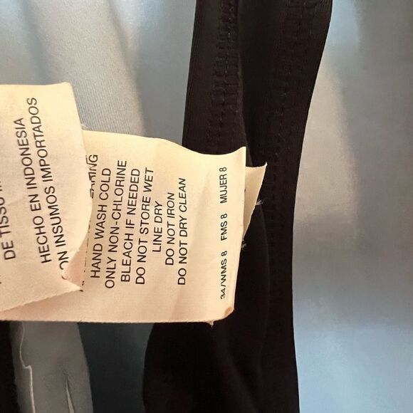 Nike Swimsuit - Picture 2 of 3